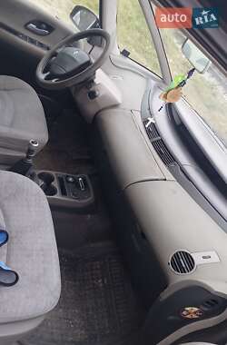 Минивэн Renault Espace 2002 в Львове