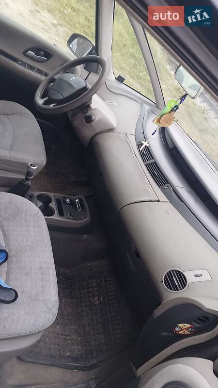 Минивэн Renault Espace 2002 в Львове