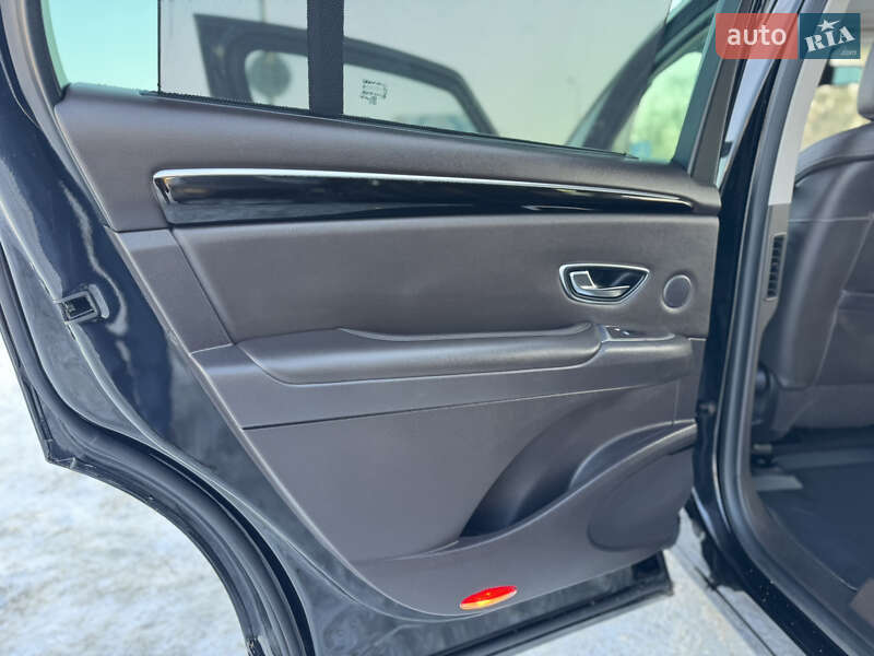 Минивэн Renault Espace 2016 в Дубно