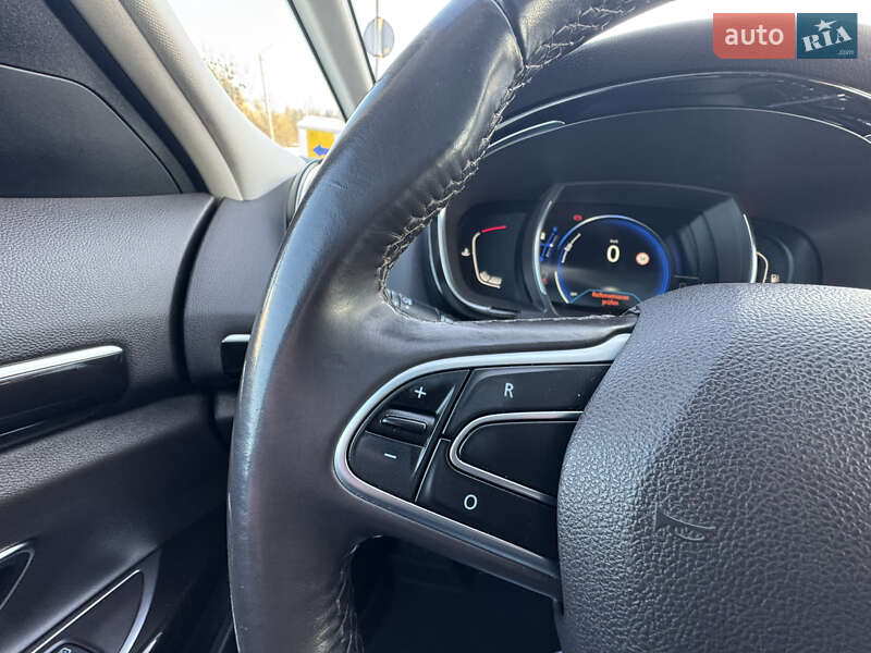 Минивэн Renault Espace 2016 в Дубно