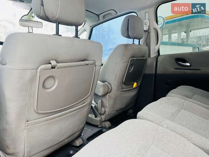 Минивэн Renault Espace 2003 в Черновцах