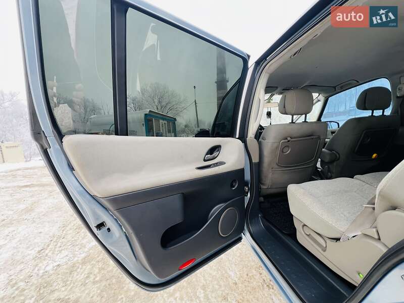 Минивэн Renault Espace 2003 в Черновцах