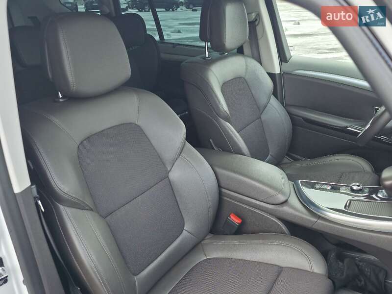 Мінівен Renault Espace 2015 в Дніпрі