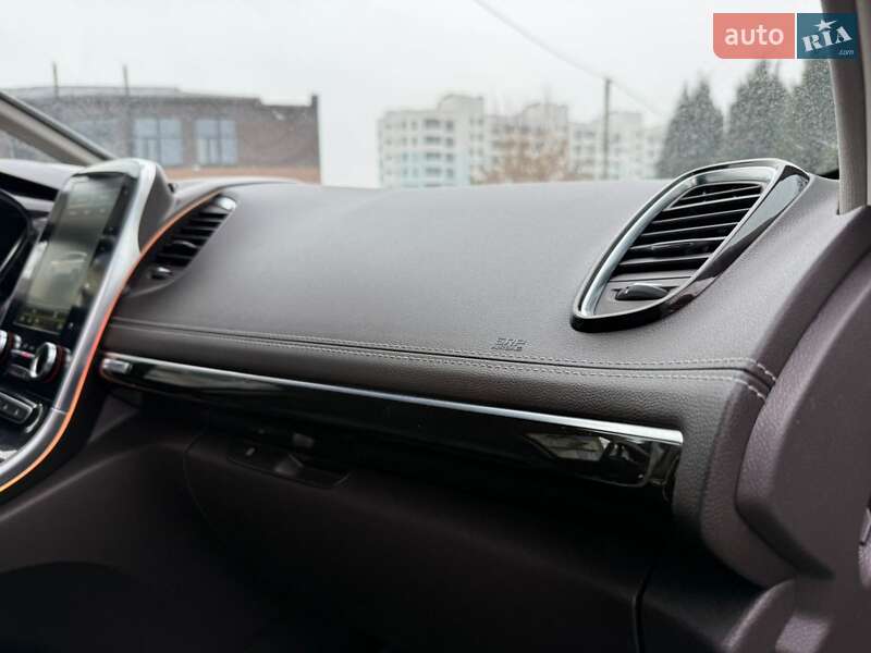 Минивэн Renault Espace 2015 в Луцке фото 64 Минивэн Renault Espace 2015 в Луцке