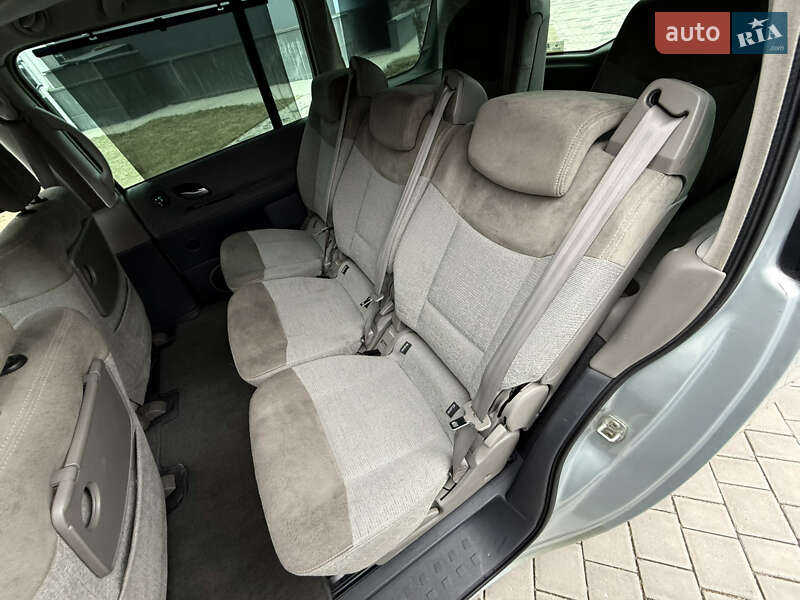 Мінівен Renault Espace 2004 в Одесі фото 62 Мінівен Renault Espace 2004 в Одесі