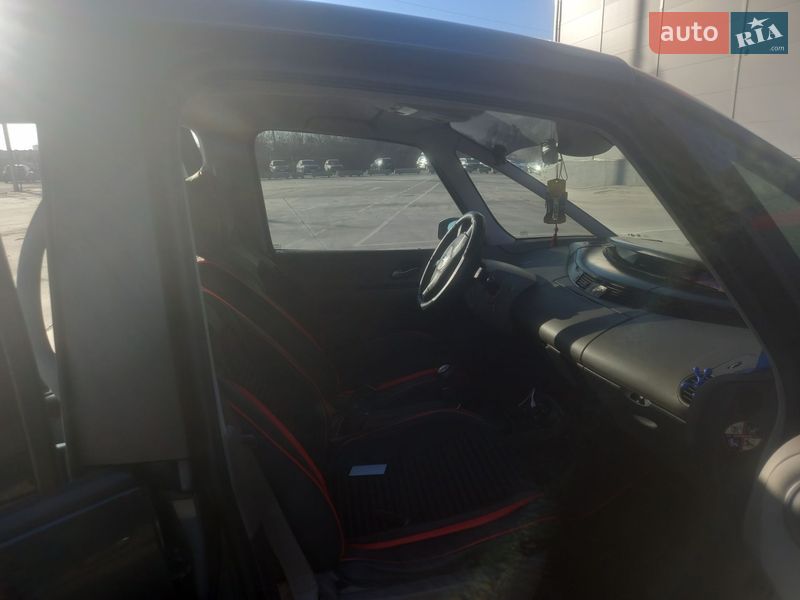 Мінівен Renault Espace 2004 в Перемишлянах