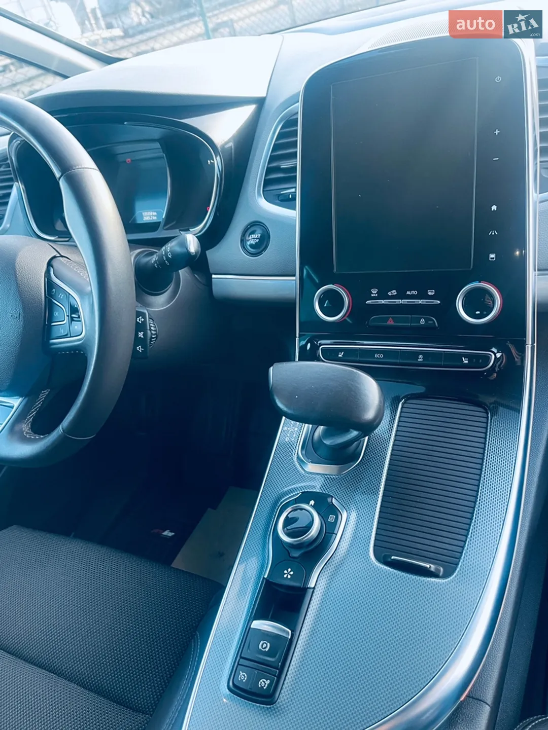 2015 Renault Espace - мініатюра 24