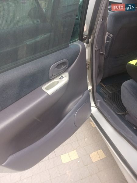 Минивэн Renault Espace 2001 в Львове