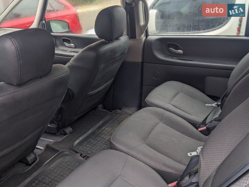 Минивэн Renault Espace 2003 в Буче