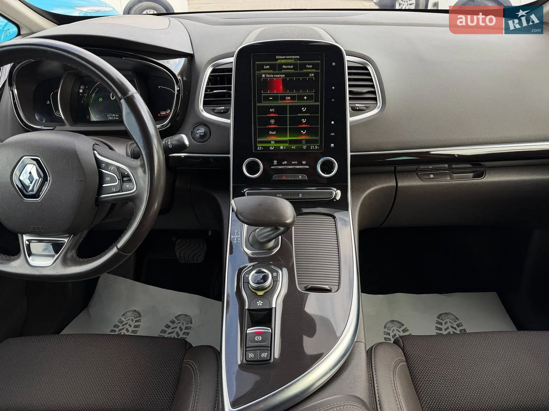 2016 Renault Espace - мініатюра 40