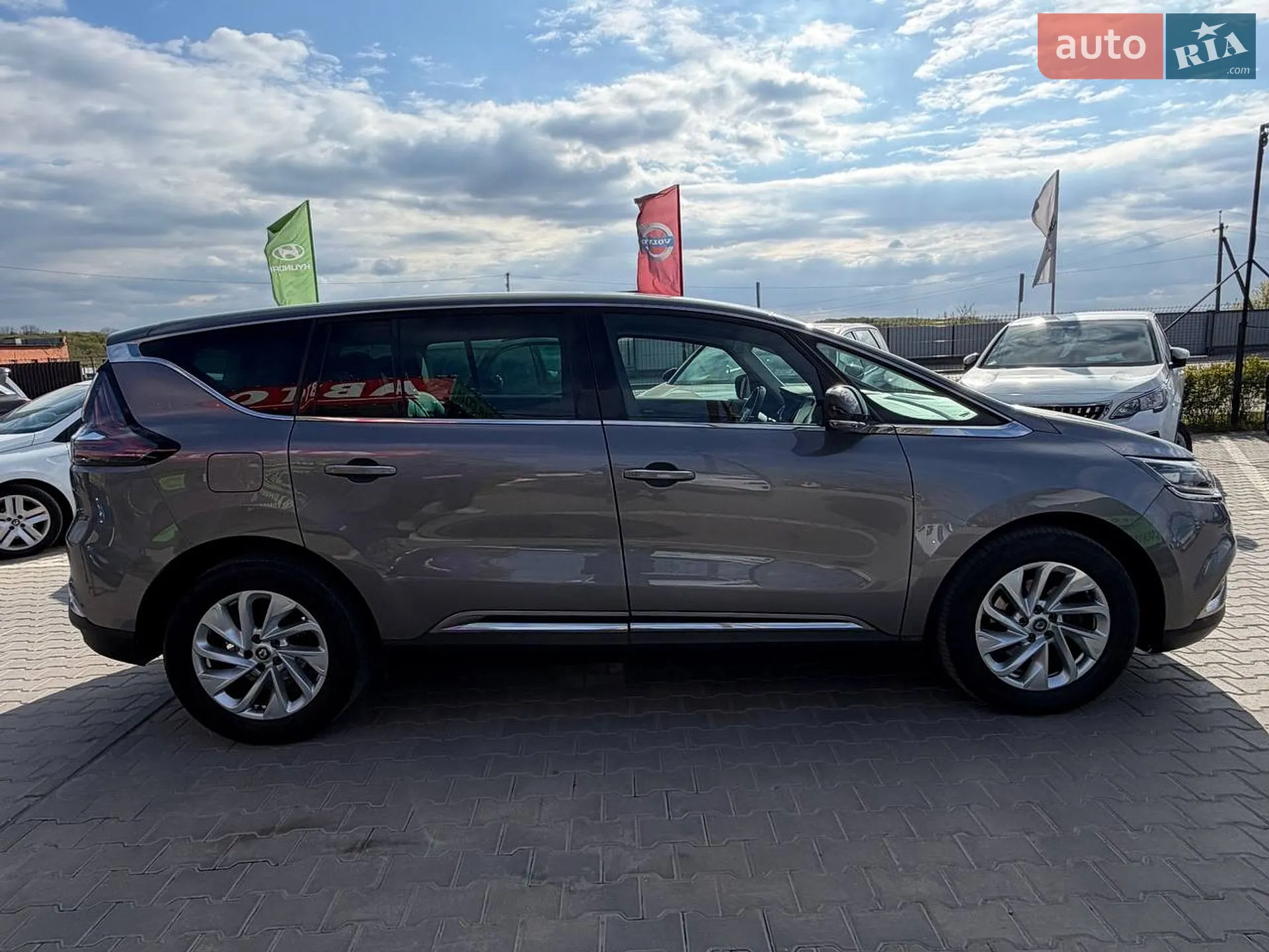 2016 Renault Espace - мініатюра 18
