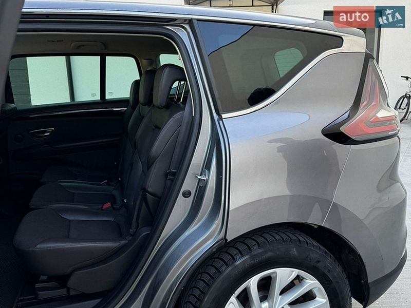 Минивэн Renault Espace 2015 в Луцке