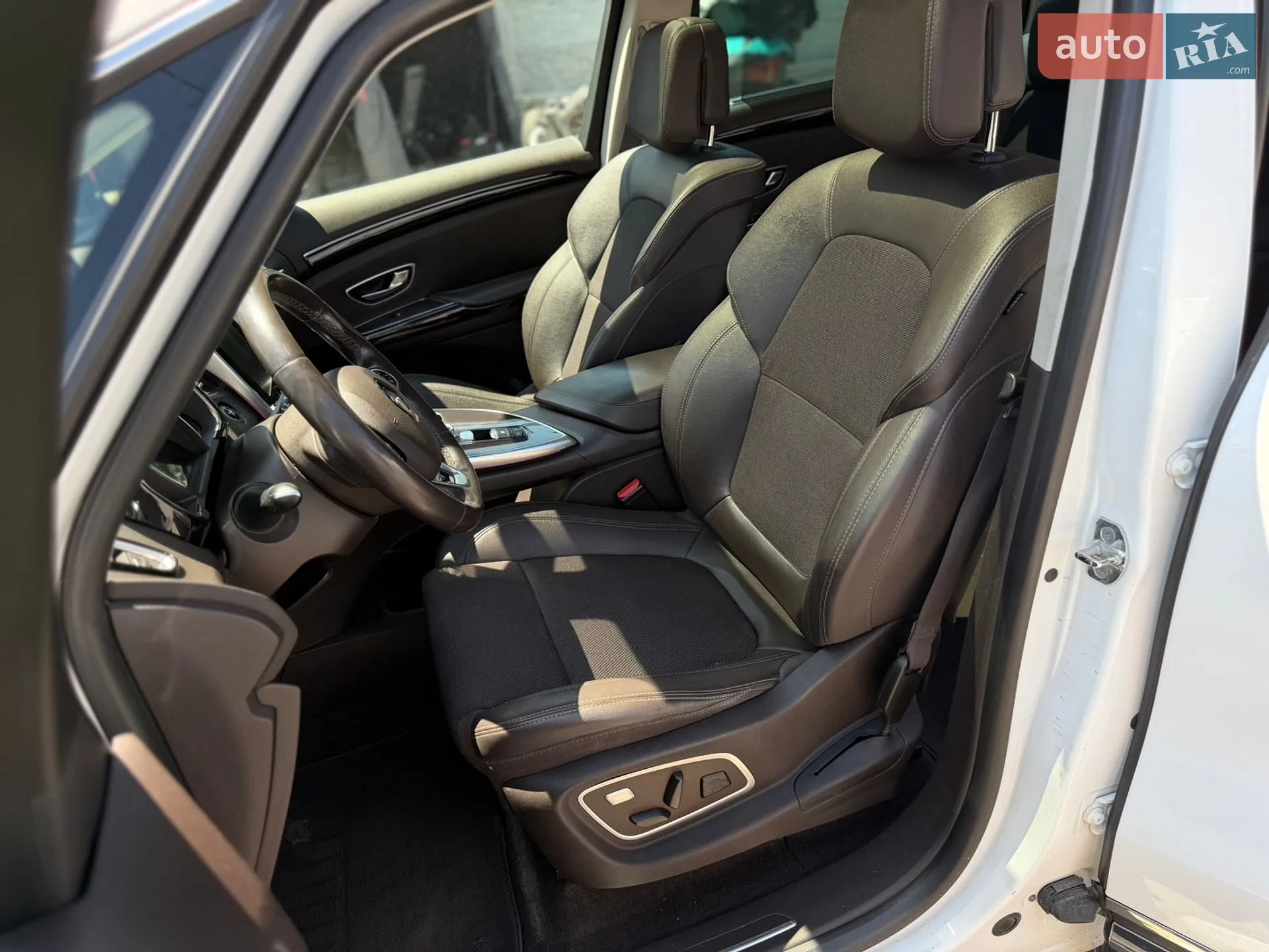 2017 Renault Espace - мініатюра 11