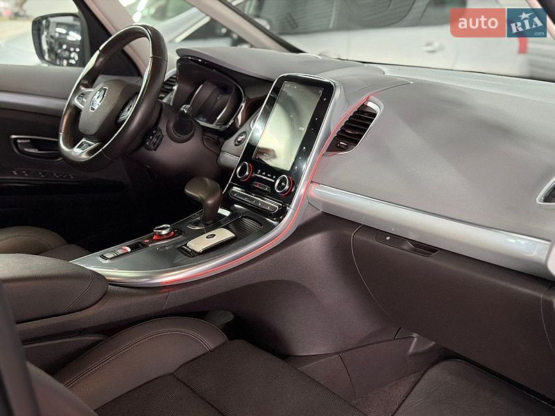 Мінівен Renault Espace 2015 в Стрию фото 82 Мінівен Renault Espace 2015 в Стрию