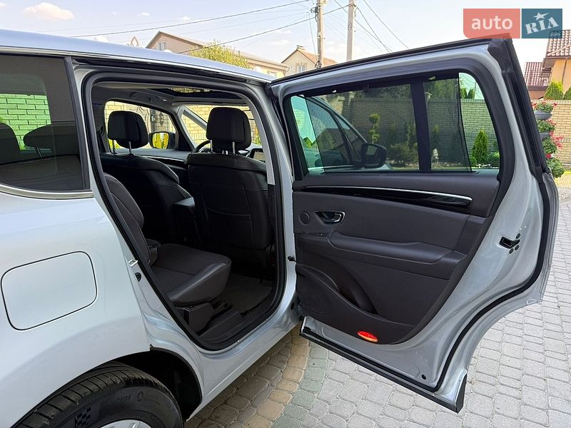Минивэн Renault Espace 2015 в Тернополе