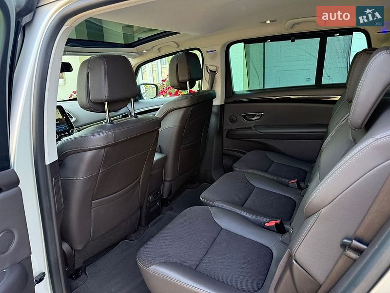 Минивэн Renault Espace 2015 в Тернополе