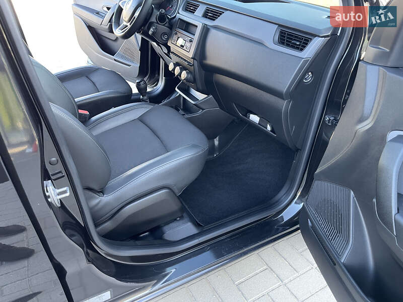 Грузовой фургон Renault Express 2022 в Житомире