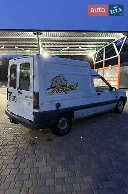 Грузовой фургон Renault Express 1995 в 