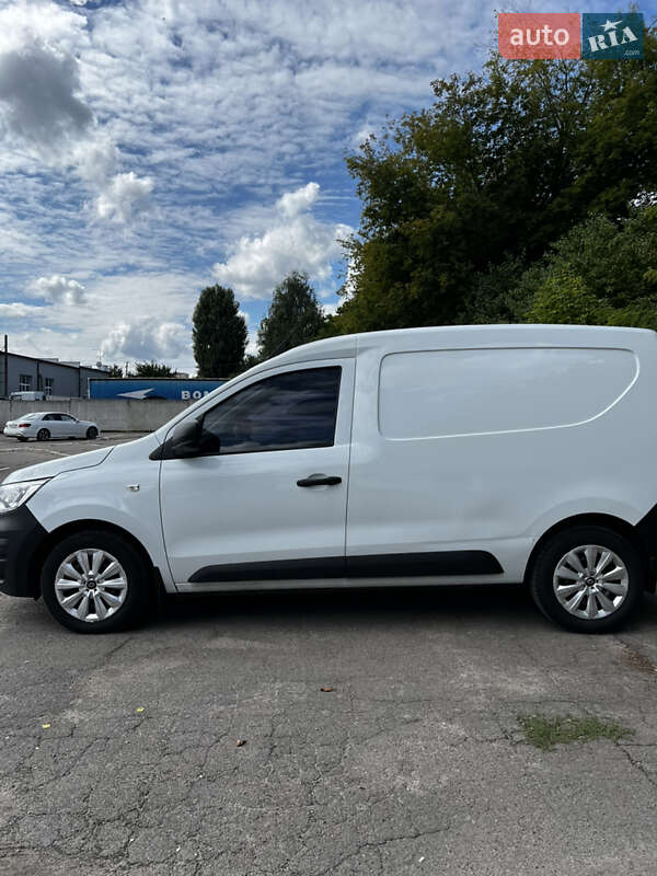 Вантажний фургон Renault Express 2021 в Рівному