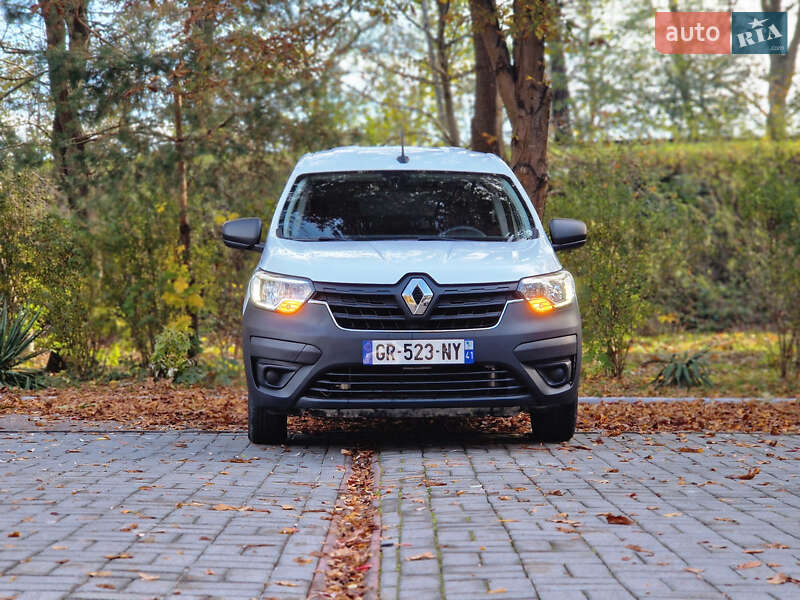 Грузовой фургон Renault Express 2023 в Дрогобыче