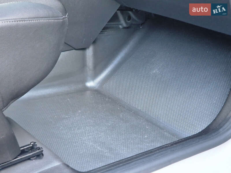 Грузовой фургон Renault Express 2023 в Дрогобыче