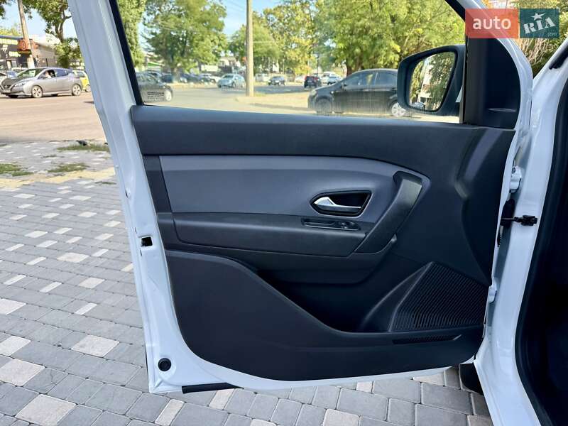 Мінівен Renault Express 2023 в Одесі фото 29 Мінівен Renault Express 2023 в Одесі