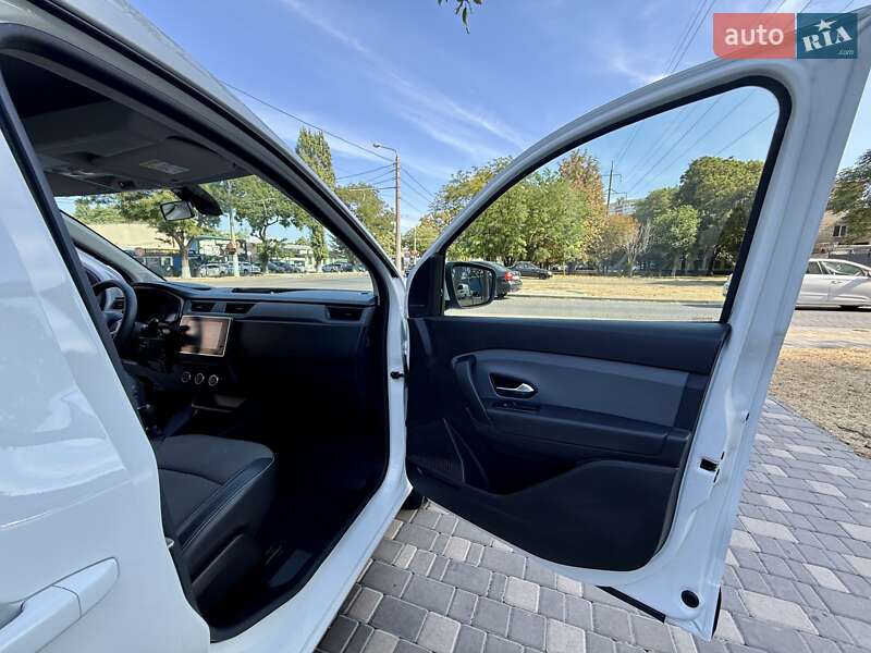 Мінівен Renault Express 2023 в Одесі фото 38 Мінівен Renault Express 2023 в Одесі