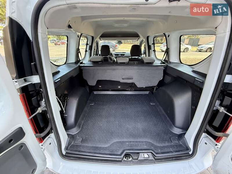 Мінівен Renault Express 2023 в Одесі фото 60 Мінівен Renault Express 2023 в Одесі