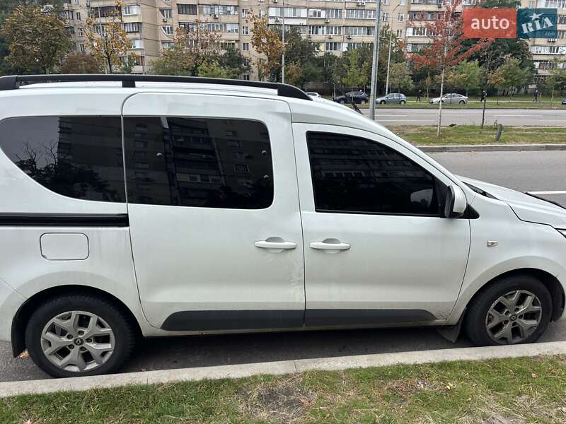 Минивэн Renault Express 2022 в Киеве фото 3 Минивэн Renault Express 2022 в Киеве