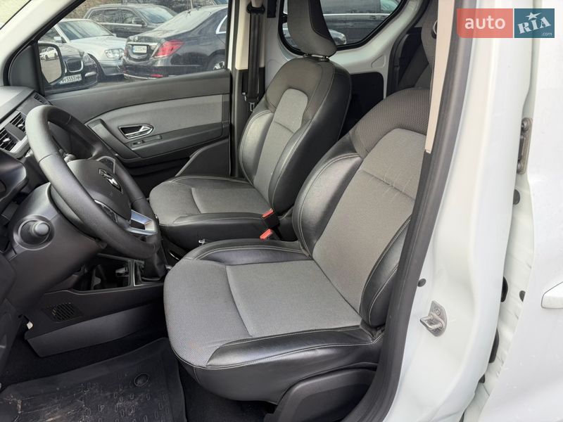 Минивэн Renault Express 2022 в Киеве фото 7 Минивэн Renault Express 2022 в Киеве