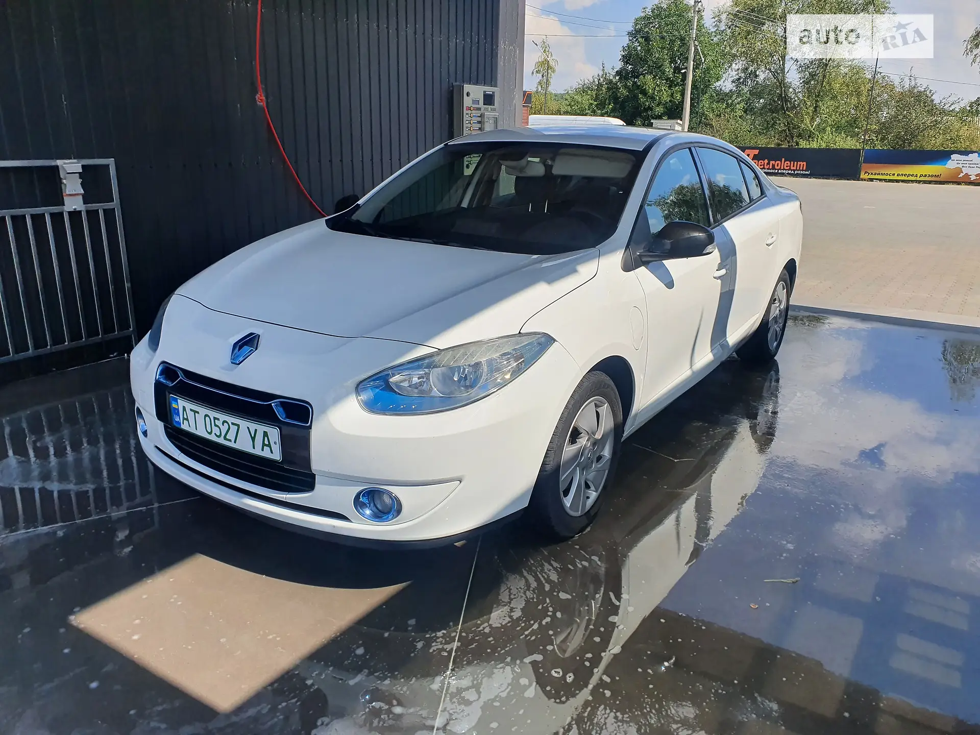 2011 Renault Fluence - мініатюра 7