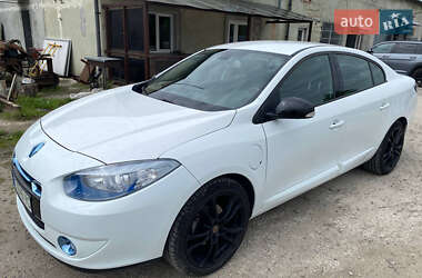 Седан Renault Fluence Z.E. 2012 в Львове