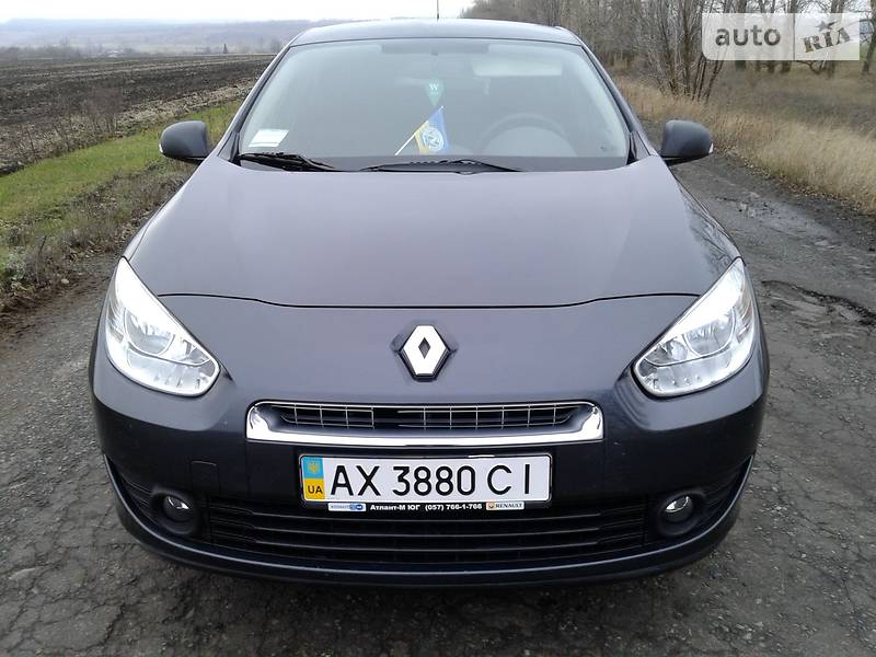 Renault Fluence 2012 года