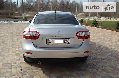 Седан Renault Fluence 2011 в Миргороде