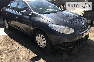 Седан Renault Fluence 2010 в 