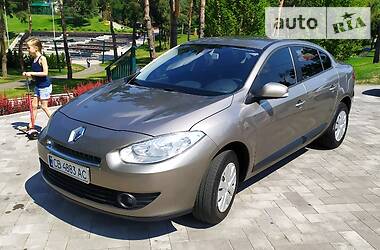 Седан Renault Fluence 2011 в Ирпене