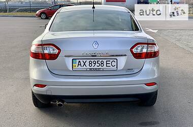 Седан Renault Fluence 2010 в Днепре