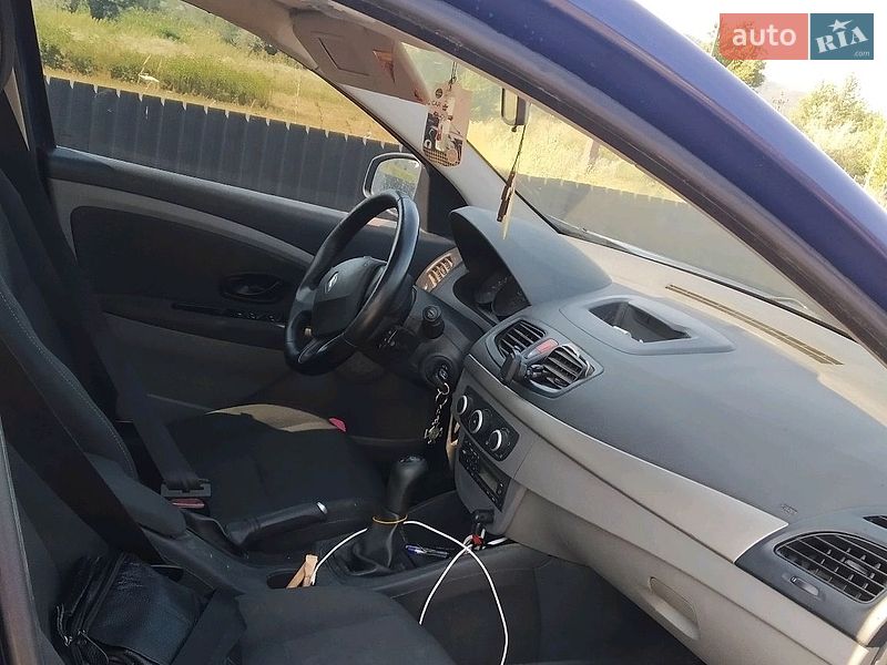 Седан Renault Fluence 2011 в Мукачевому фото 21 Седан Renault Fluence 2011 в Мукачевому