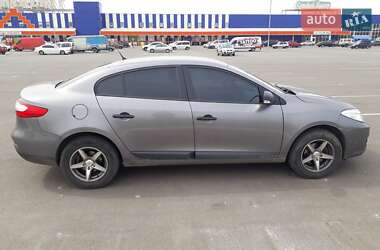 Седан Renault Fluence 2010 в Киеве
