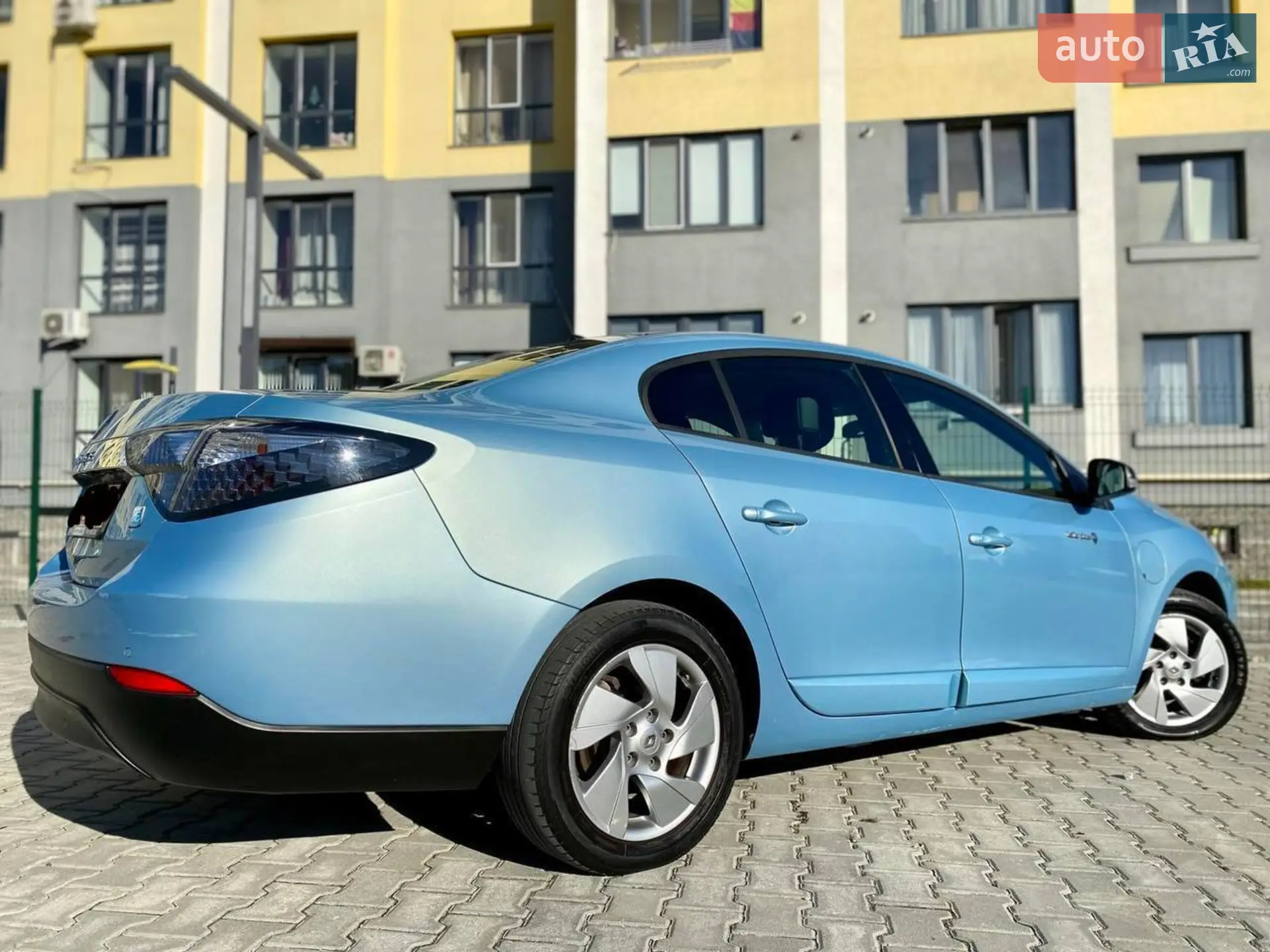 2012 Renault Fluence - мініатюра 11