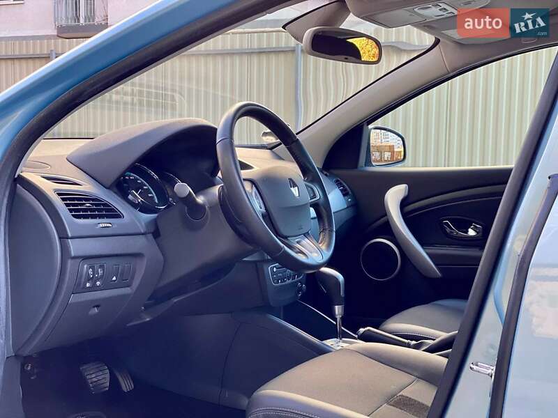 Седан Renault Fluence 2012 в Калуше фото 23 Седан Renault Fluence 2012 в Калуше