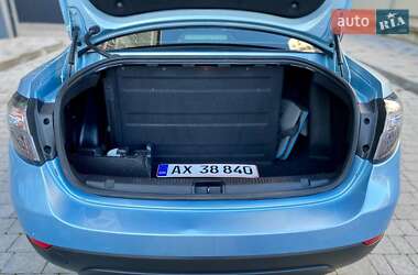 Седан Renault Fluence 2012 в Калуші
