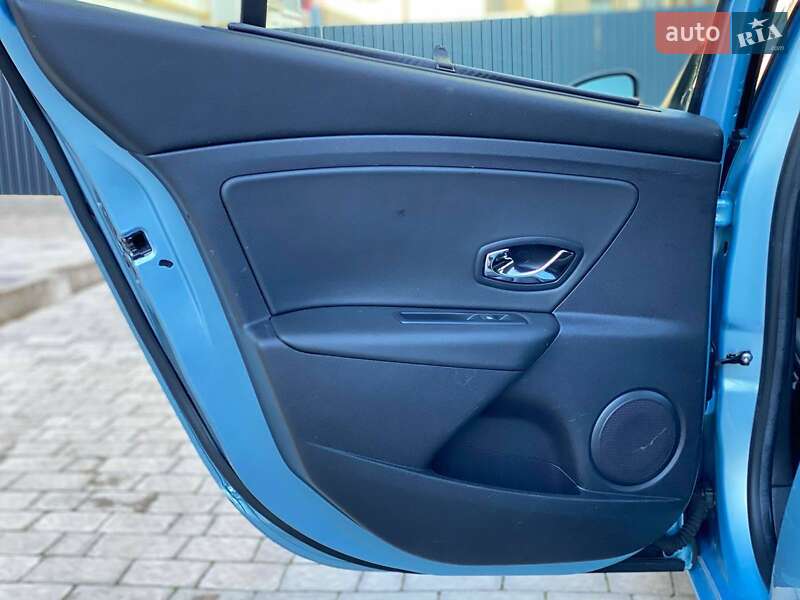 Седан Renault Fluence 2012 в Калуше фото 33 Седан Renault Fluence 2012 в Калуше