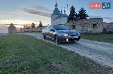 Седан Renault Fluence 2010 в Тернополе