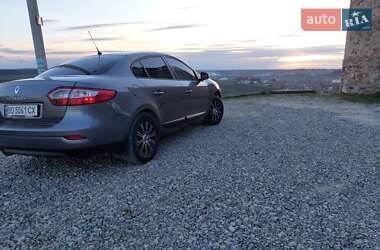 Седан Renault Fluence 2010 в Тернополе
