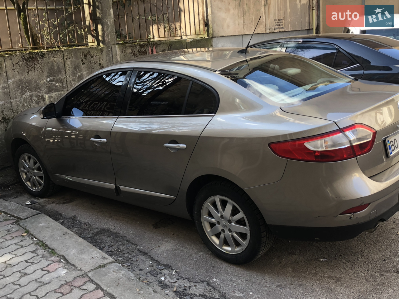 2010 Renault Fluence - мініатюра 18