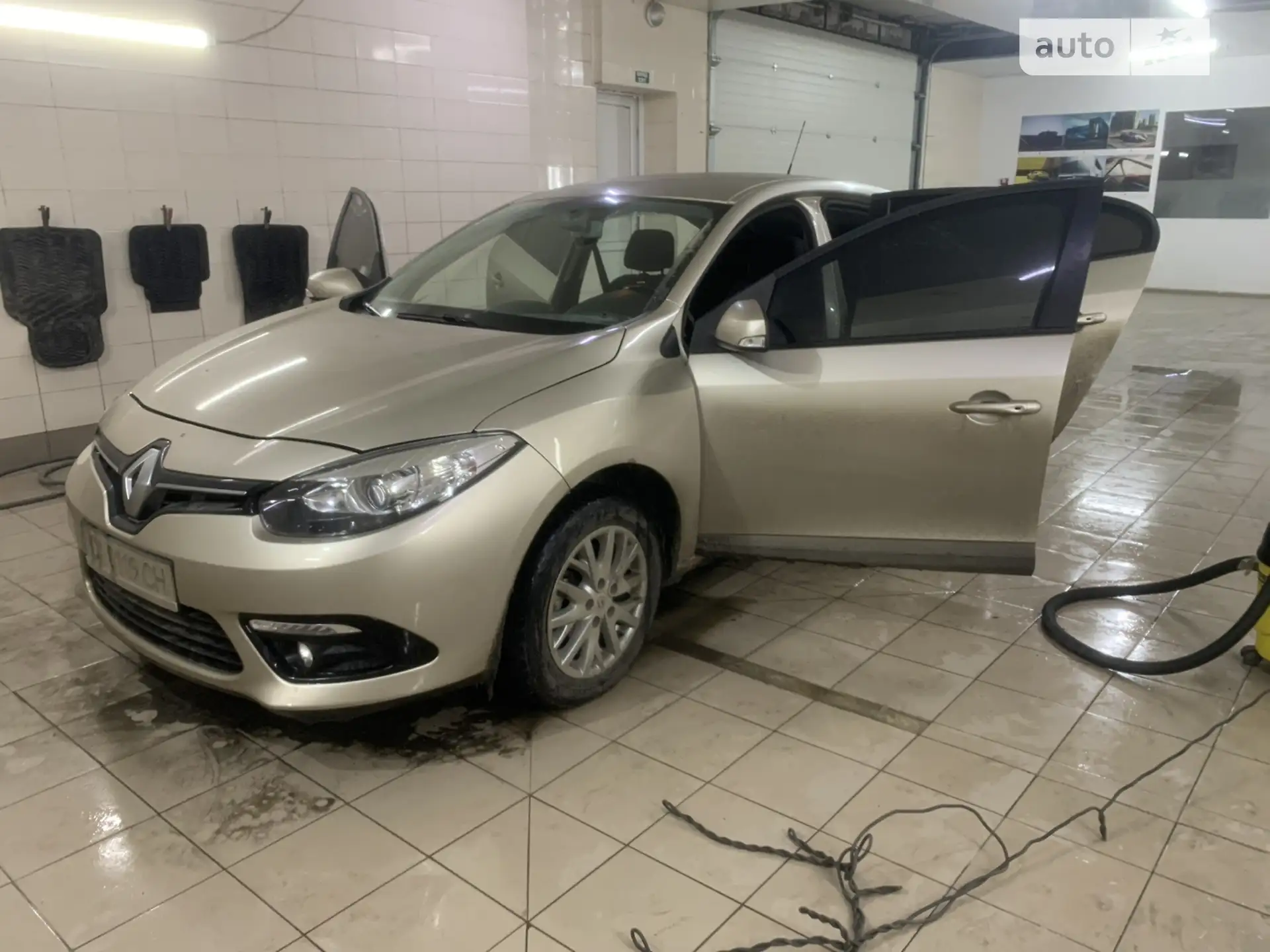 2016 Renault Fluence - мініатюра 8