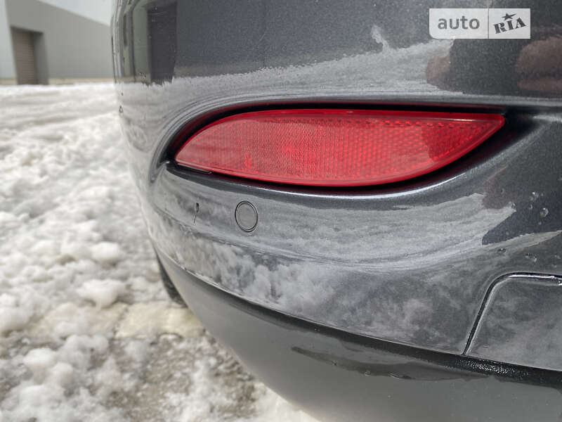 Седан Renault Fluence 2010 в Івано-Франківську