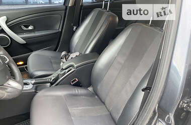 Седан Renault Fluence 2010 в Івано-Франківську