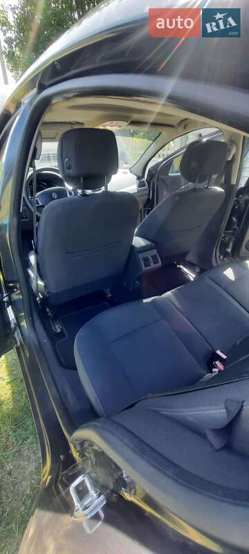 Седан Renault Fluence 2010 в Шепетовке
